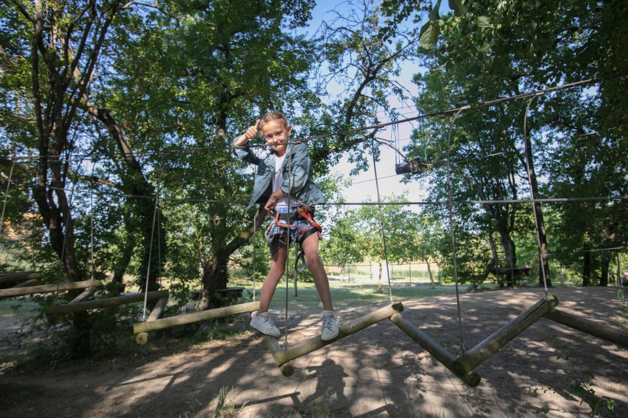Village Vacances - Defiplanet' Dienné Kültér fotó